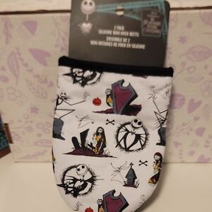 Disney Nightmare Before Christmas Oven Mitts